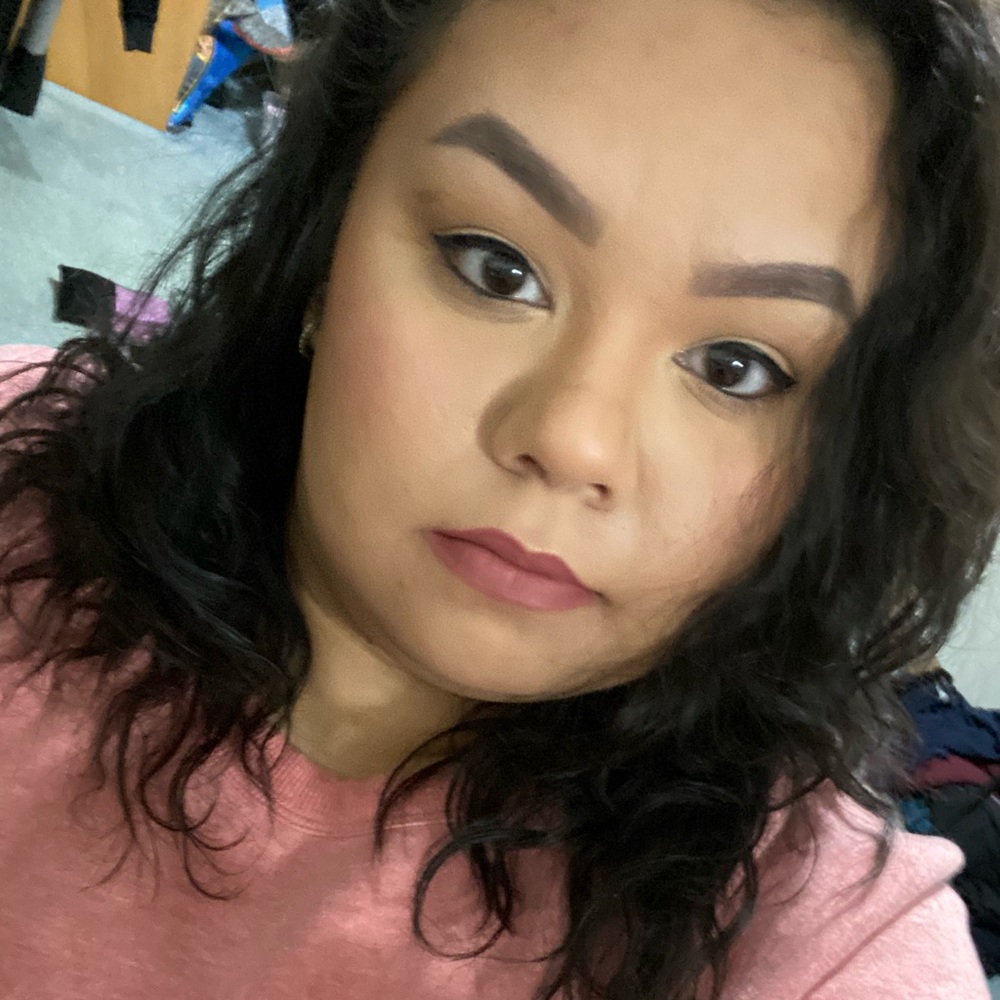 Meet your Posher, Andrea